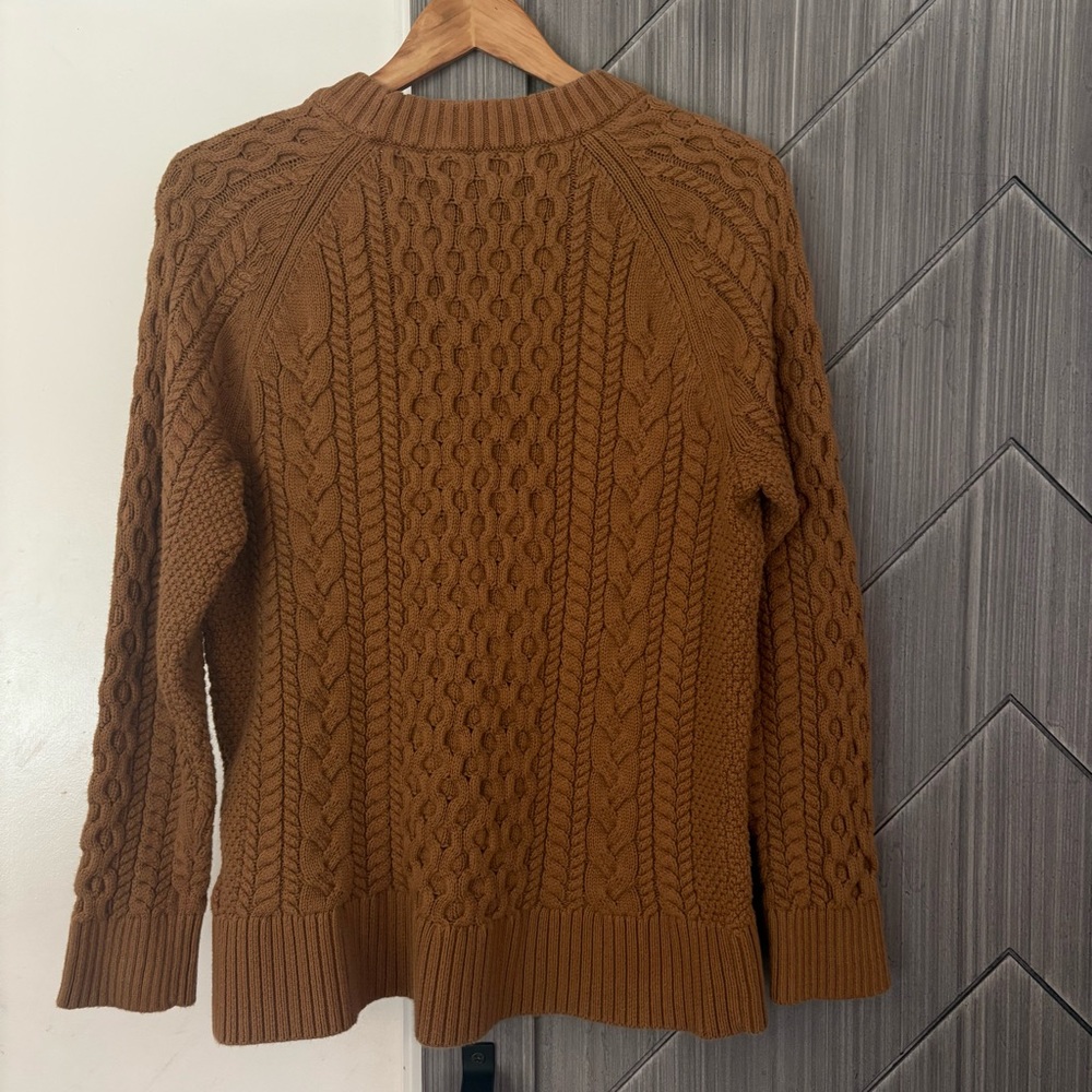 J. Crew Cotton Crewneck Cable-knit Fisherman Sweater Tan Medium Holiday ‘23 - Picture 6 of 12